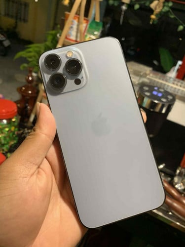 នៅ95% ដូចរូបប្រើផ្ទាល់ខ្លួន កាំមេរ៉ាច្បាស់អត់មានបញ្ហាអីទាំងអស់ មកមើលផ្ទាល់