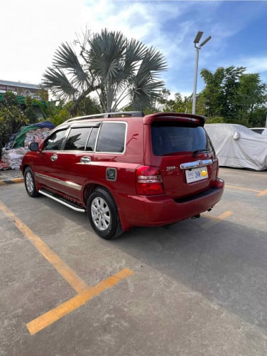 លក់Highlander(2001)V4ប៉ុងមួយ