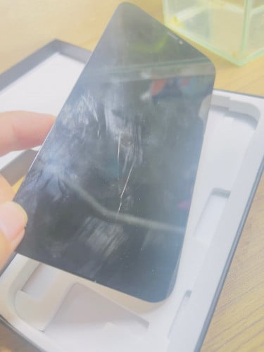 អេក្រង់ iPhone 12 Pro Max បែក តែប្រើកើតធម្មតា