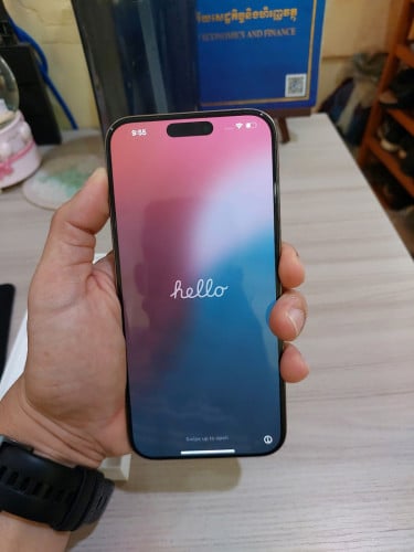 ទិញថ្មីប្រអប់ ប្រើបានតិច ដាក់លក់វិញ Iphone 16 pro max ពណ៍ dersert titanium 256g