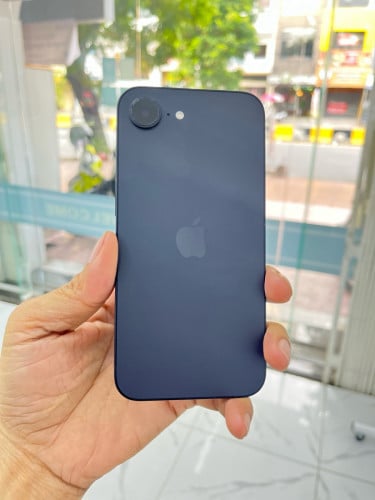 ស្តុកថ្មី IPHONE16E