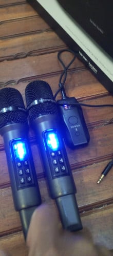 មេក្រូសាកថ្មស្រួលយកតាមខ្លួនមានអេកូប្លូធូច្រៀងជាមួយ jbl boombox1.2.3