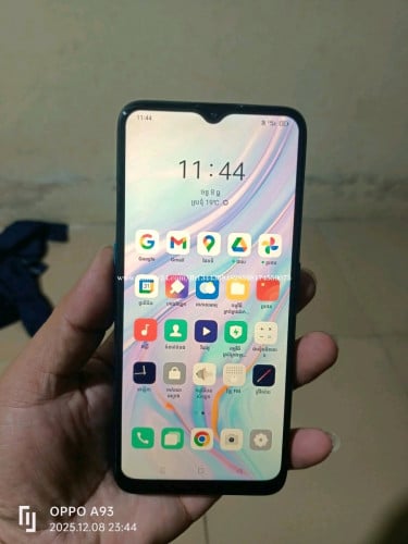 លក់ oppo a9 រ៉េម8+5/128gមួយដើម ស្ទើរសំបកនៅប្រើបានធម្មតា។