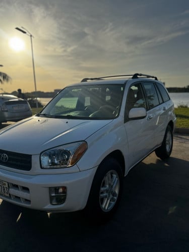 ចង់លក់RaV4 2001 កាមៃប៉ុងមួយ​