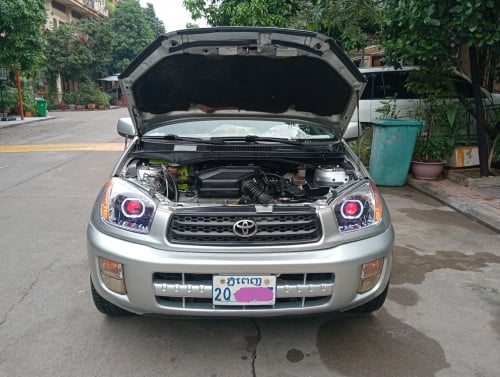 លក់ឡានស្អាតអត់បុក RAV4L ឆ្នាំ2002 ប៉ុង1 ហ្វ្រាំងABS ដំបូលបើក