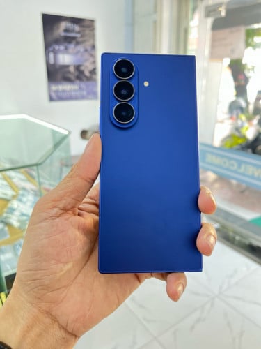 ស្តុកថ្មីអត់ដែលមានទេ SAMSUNG GALAXY Z Fold7