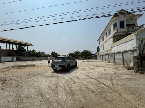 📍ដីជួលលេីផ្លូវព្រៃស