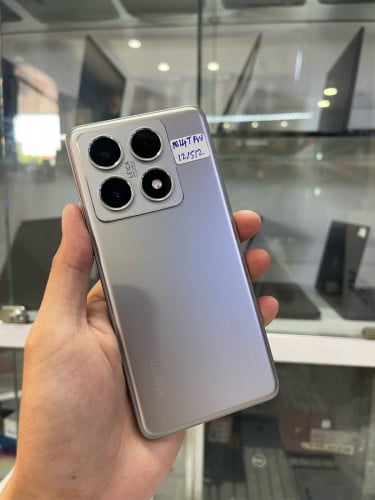 📲📲📲 : Xiaomi 14T proRam  12G Rom 512G   Color : blue & silver 99%Price: 349$