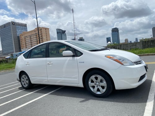 08 full option  color zin 95% bass JBL.   Auto check 58✅  ឡានមុខក្រោយអត់បុកធានាឡានស្អាត.