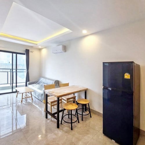 1 bedroom urgent sale 49000$