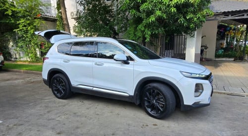 2020 l Santa Fe l SUV 7 Seats l