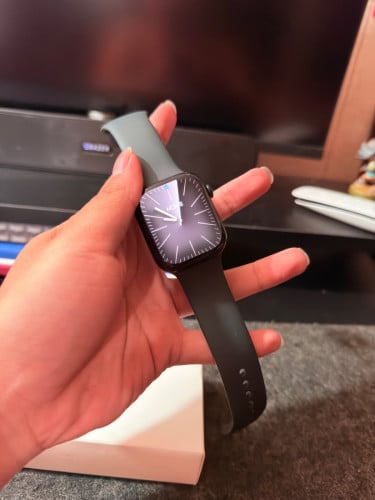 Apple Watch S9 45mm Good Condition GPS