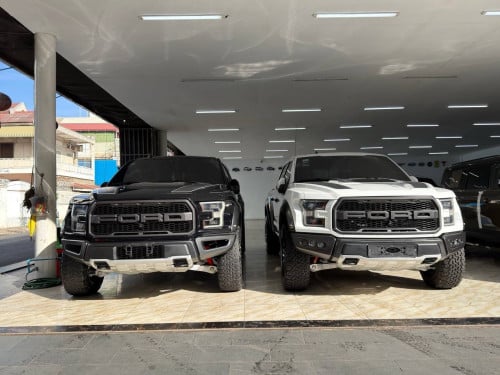 Ford F-150 Raptor 2019-2020