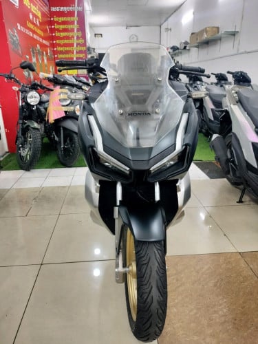 Honda ADV ឆ្នាំ2021ម៉ូតូនៅខ្ចីម៉ូតូម្ចាស់ដើម