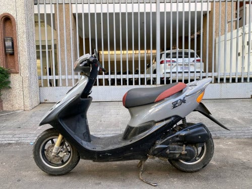 Honda dio zx