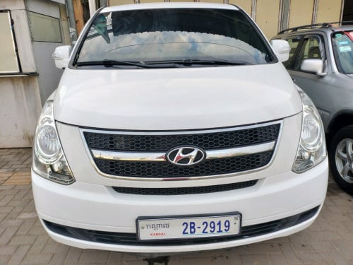 Hyundai Starex 08 H full