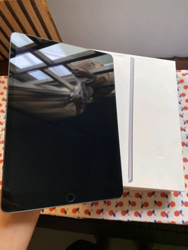 Ipad 9th 64GB wifi only