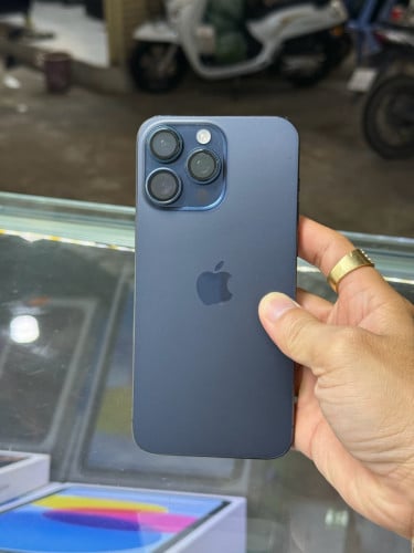 iPhone 15 Pro Max Blue J/A HD512GB Phone Condition 96% 🔋87% , ម៉ាសុីនសានុំណែន