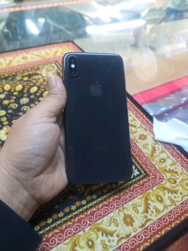 iphone x 64g ពណ៍ខ្មៅ