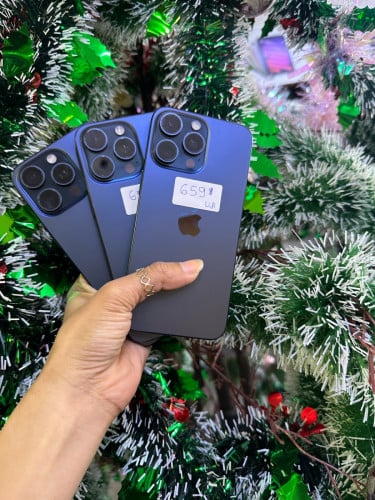 Iphone15promax 256G LLA 659$ សំណុំហ្សុីន