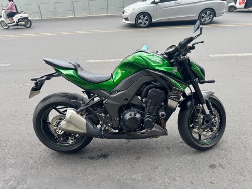 Kawasaki Z1000