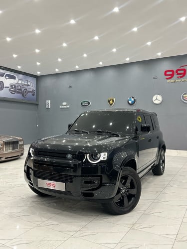 LAND Rover Defender 2021 SE P300