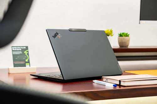 Lenovo ThinkPad X1 Carbon Gen 12th Ultra 5-135U | Ram: 16GB SSD: 512GB Win 11 Pro