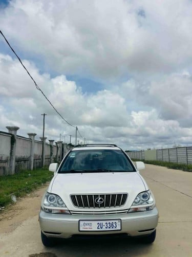 Lexus RX300-01 ប៉ុង1លក់$11800ចចារ