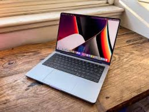 Macbook Pro 14" M1 Ram: 16GB SSD: 512GB 14" Second hand