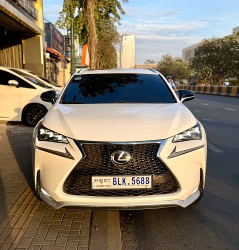 NX200T 016 ប៉ុង 1 F-Sport ថ្មីខ្លាំងក្នុងឆេរី🍒