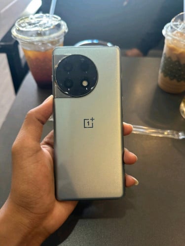 One plus 11R 5G Ram 12+ / 256Gសានុំស្អាត