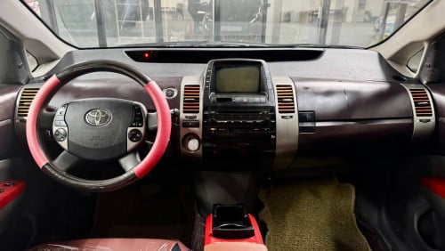 Prius 2005 | Full Option | $9.900
