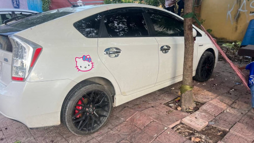 PRIUS 2010 For Rent /出租