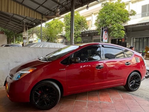 Prius2006 Full option ផ្លាកលេខ2BJxxxx ក្នុងលឿង លេងហើយ យ៉ាន់រង្វង់18 សំបក2024 ម៉ាញ៉េដាច់ Camreaក្រោយ