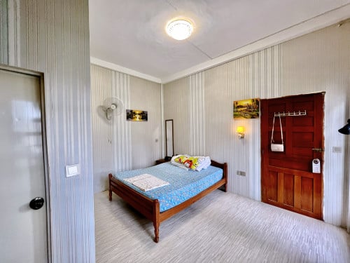 Room for rent (ជាន់ទី3)