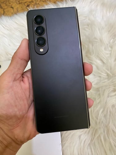 Samsung Galaxy Zfold 4 512Gb ក្រុមហ៊ុន