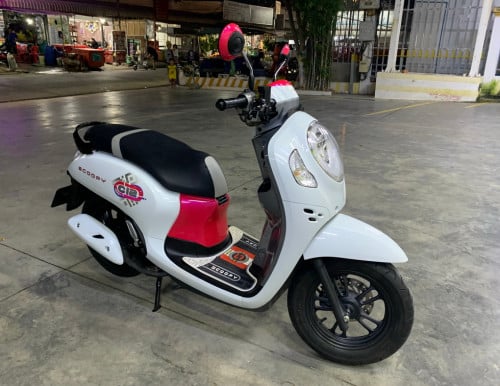 Scoopy 023 Smartkey ម៉ូតូល្អណាស់