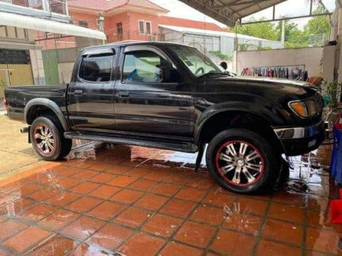 TACOMA 2004 For Rent /出租