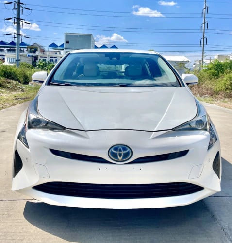 Toyota Prius full Premium
