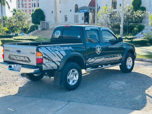 TOYOTA TACOMA 2001 V6 P2