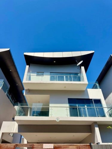 Village the palm 5beds 6baths