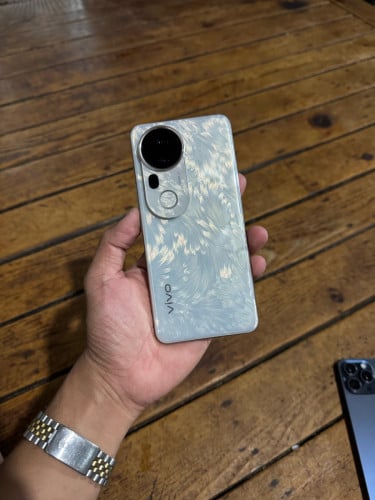 Vivo S20Pro Sim2 CH Version 98.99%សាណុំសុីន