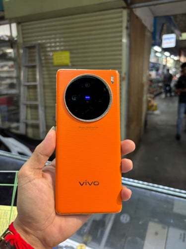 Vivo X100 512G Ram16+16G Sim2 CH បែកថាច់លើ អត់ដើរសេនសឺ