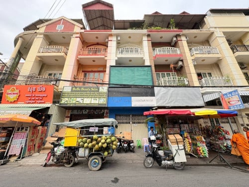 ផ្ទះសម្រាប់ជួលជិតផ្សារបឹងត្របែក