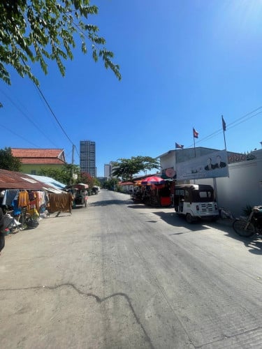 ដីលក់បន្ទាន់នៅភ្នំពេញថ្មី