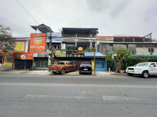 ផ្ទះអាជីវកម្មសម្រាប់ជួល នៅបឹងកេងកង ទីតាំងនៅលើផ្លូវធំ ល្អសម្រាប់ប្រកបអាជីវកម្ម.....