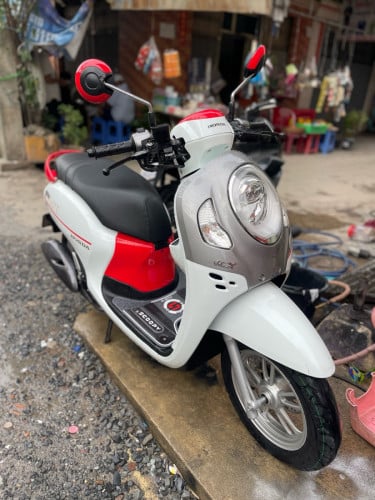 ស្អាត់បងៗស្មាត់ធី