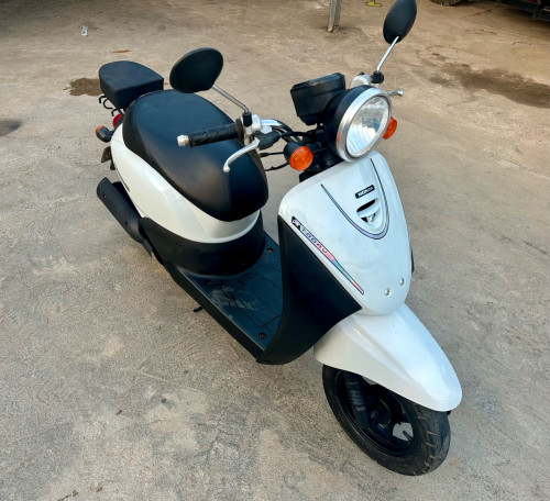 ម៉ូតូលក់