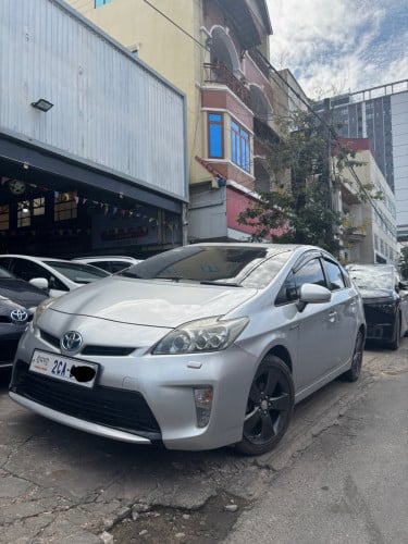 ទឹកប្រាក់ 012 Option 3 យ៉ាន់ & ចង្កៀង option 5 តម្លៃ16ជាង 015452639