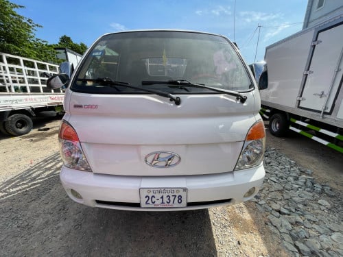 ហុីយុនដាយ1តោនឆ្នាំ04ម៉ាសុីនធម្មតា។